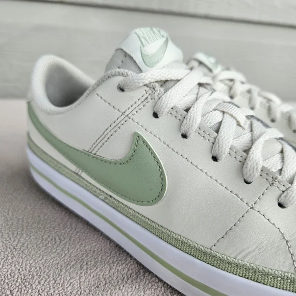 Nike Court Legacy Sneaker Shoe Phantom White Honeydew Youth SZ 4Y DA5380-005 - Picture 12 of 12